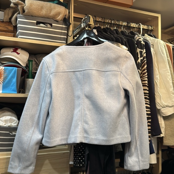 Zara cropped jacket, size small and has never been worn. - Picture 3 of 3